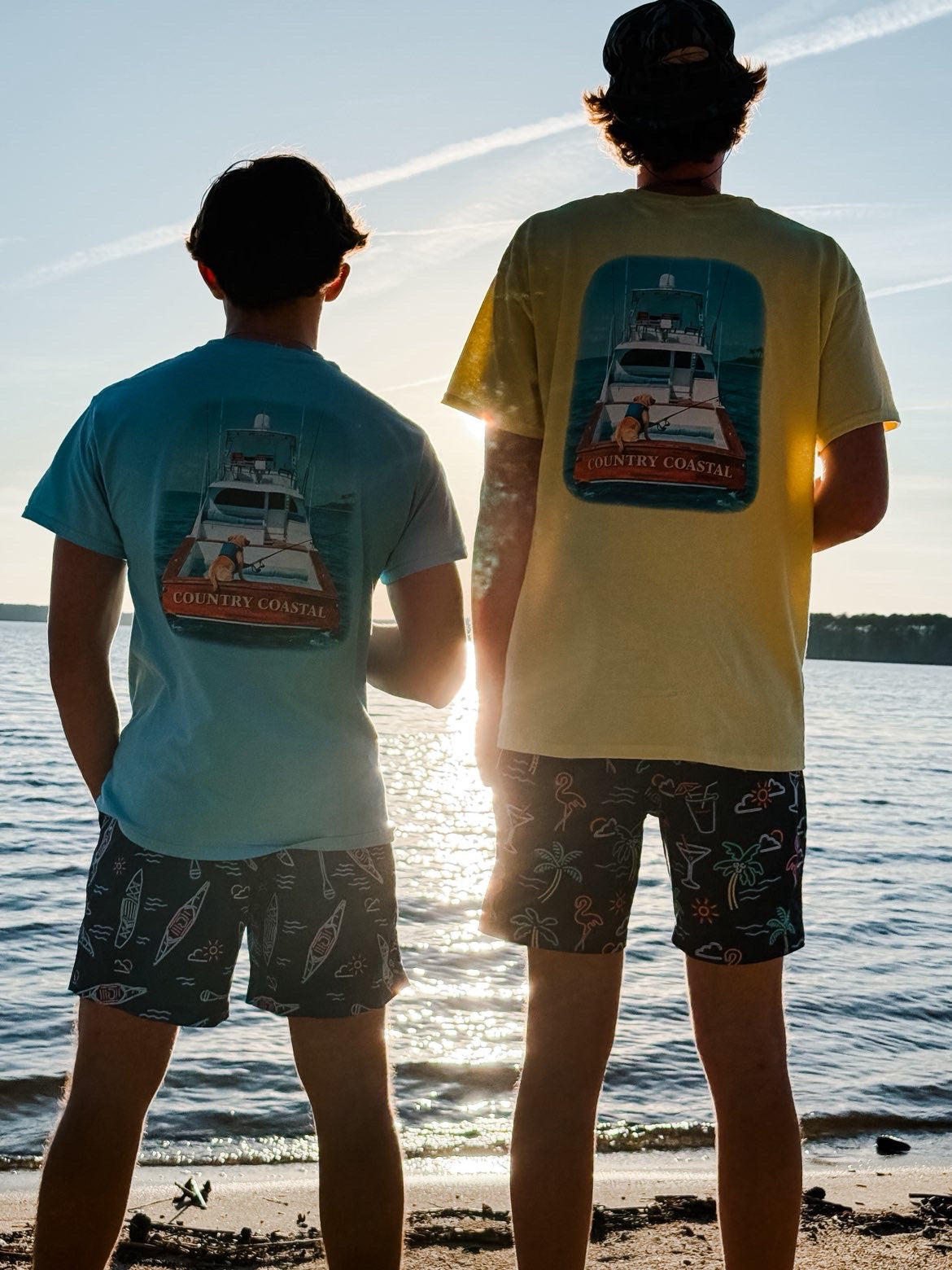 Dog on da boat T-shirt (cornsilk)